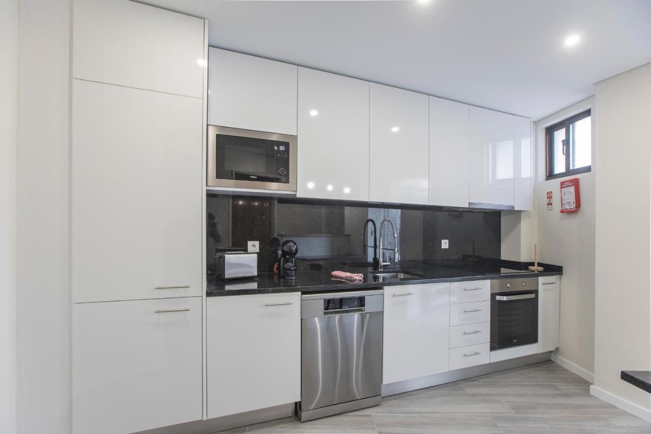 2Br Flat W/ Ac & Great Views By Lovelystay 빌라노바데가이아 외부 사진