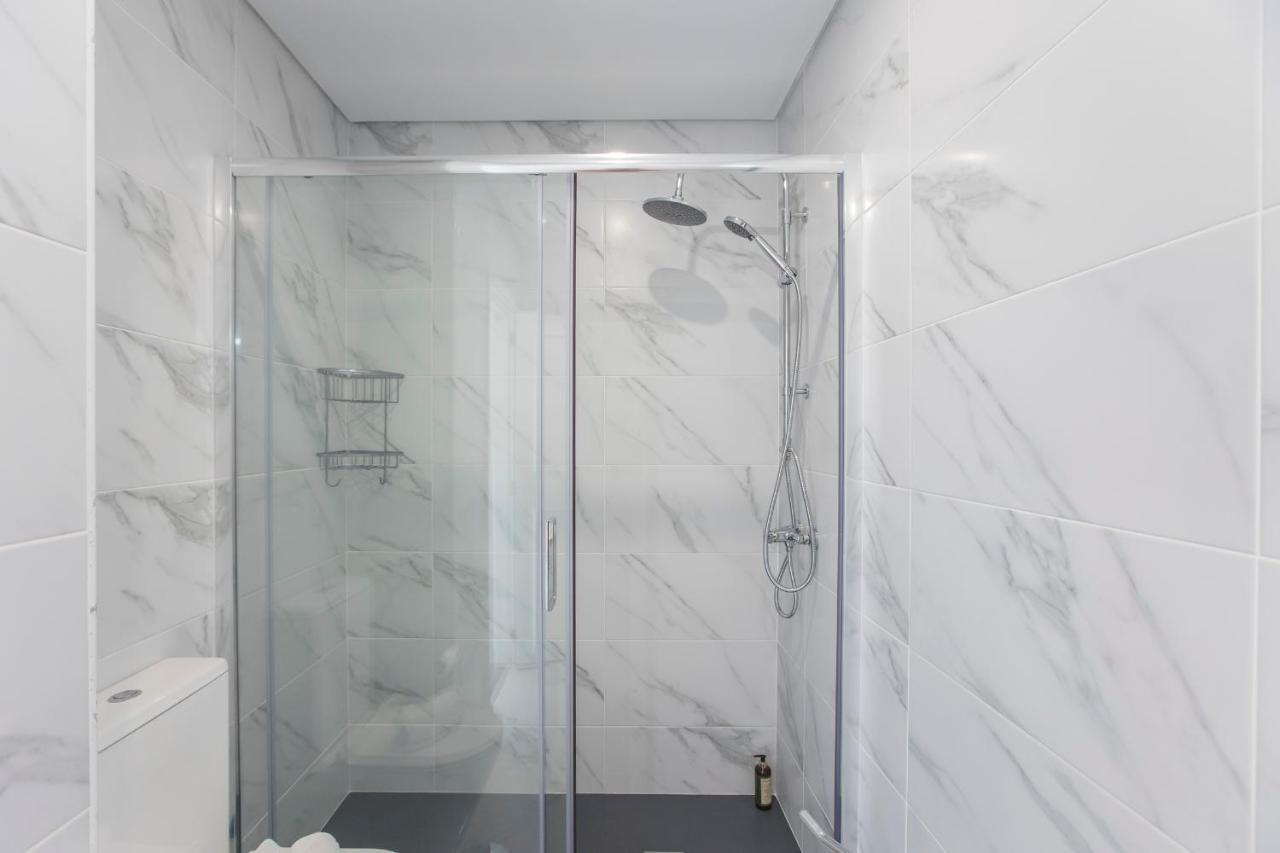 2Br Flat W/ Ac & Great Views By Lovelystay 빌라노바데가이아 외부 사진