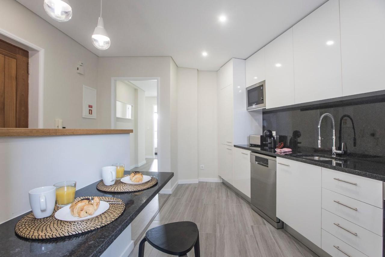 2Br Flat W/ Ac & Great Views By Lovelystay 빌라노바데가이아 외부 사진